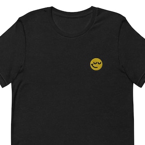 T-shirt unisexe narquois Emoji, t-shirt unisexe brodé, cadeau pour petit ami, petite amie, chemise à manches courtes unisexe - Plusieurs couleurs