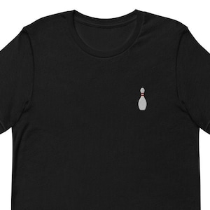 T-shirt unisexe brodé avec épingles de bowling, cadeau pour petit ami, petite amie, chemise à manches courtes unisexe - Plusieurs couleurs