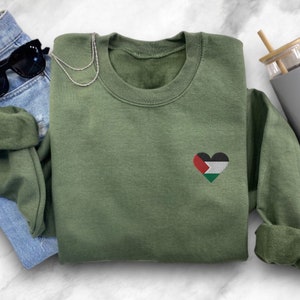 Palestine Flag Heart Sweatshirt Unisex Embroidered Cozy Soft Cotton Pullover Free Palestine Gaza Solidarity Cotton Sweater