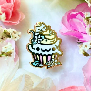 Paw-nilla Cupcake- Cat Cupcake Hard Enamel Pin: Kit-Tea Time- cute, kawaii, gift, lapel pin