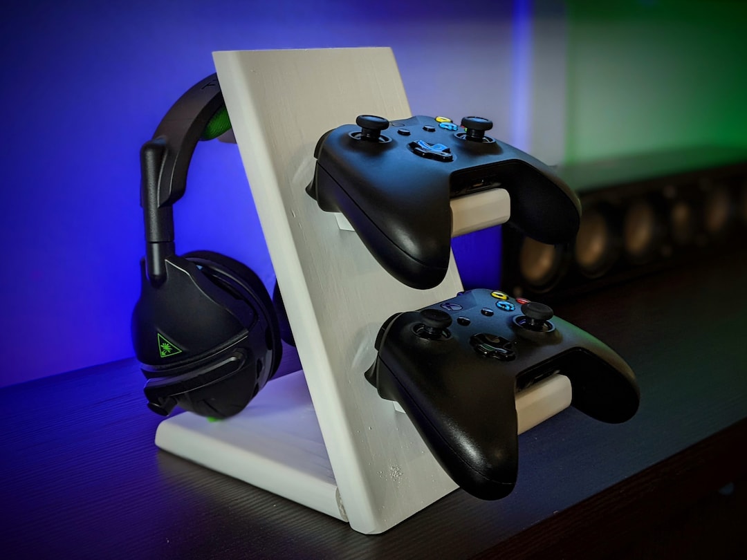 Wooden Controller Stand | Matte White - Etsy