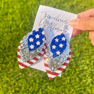 4th of July Earrings/Patriotic American Flag/ Patriotic Earrings/ Flag Earrings/ American Earrings/ Stars and Stripes Earrings/ Independenc