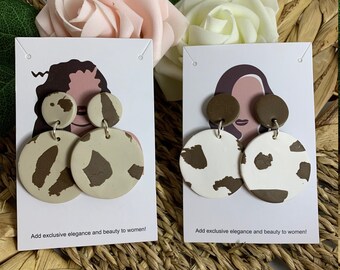 Kuh Print | Weiß und Braun | Polymer Clay Ohrringe