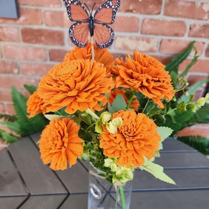 Wood Marigold Flowers / Day of the Dead Marigolds / Marigold Bouquet / Diwali Marigolds / ecofriendly flowers / Wood Flowers / MARIGOLDS