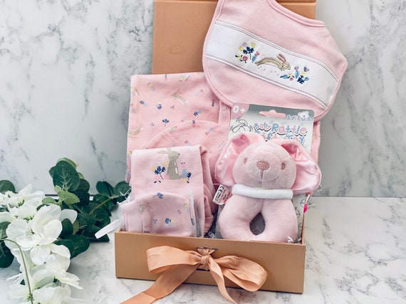 New Baby Girl Luxury 6 Piece Gift Box New Baby Girl Gift Mum to Be Gift  Baby Shower Gift Newborn Baby Girl Baby Girl Clothing & Rattle 