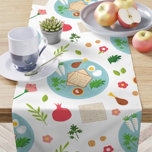 Passover Table Runner -  Sedar Plate Pesach Matza Passover Decor Gift For Jewish Home