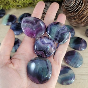 Rainbow Fluorite Palmstone, Polished Worrystone UV Reactive