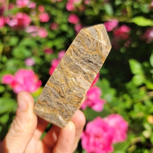 Amber Tower from Indonesia, Polished Amber Point, Fossilized Tree Resin, UV Reactive