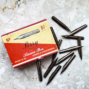 Perry & Co 87 Vintage nib Calligraphy Pointed Pen