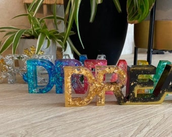 DREAM word decoration in Epoxy resin