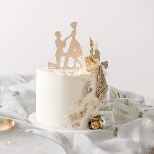 Wedding cake topper | Personalized cake topper | Wooden cake topper | Wedding cake topper with name | Cake topper |