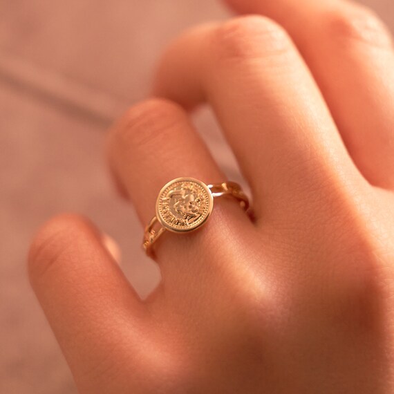 Etsy gold 2024 signet ring