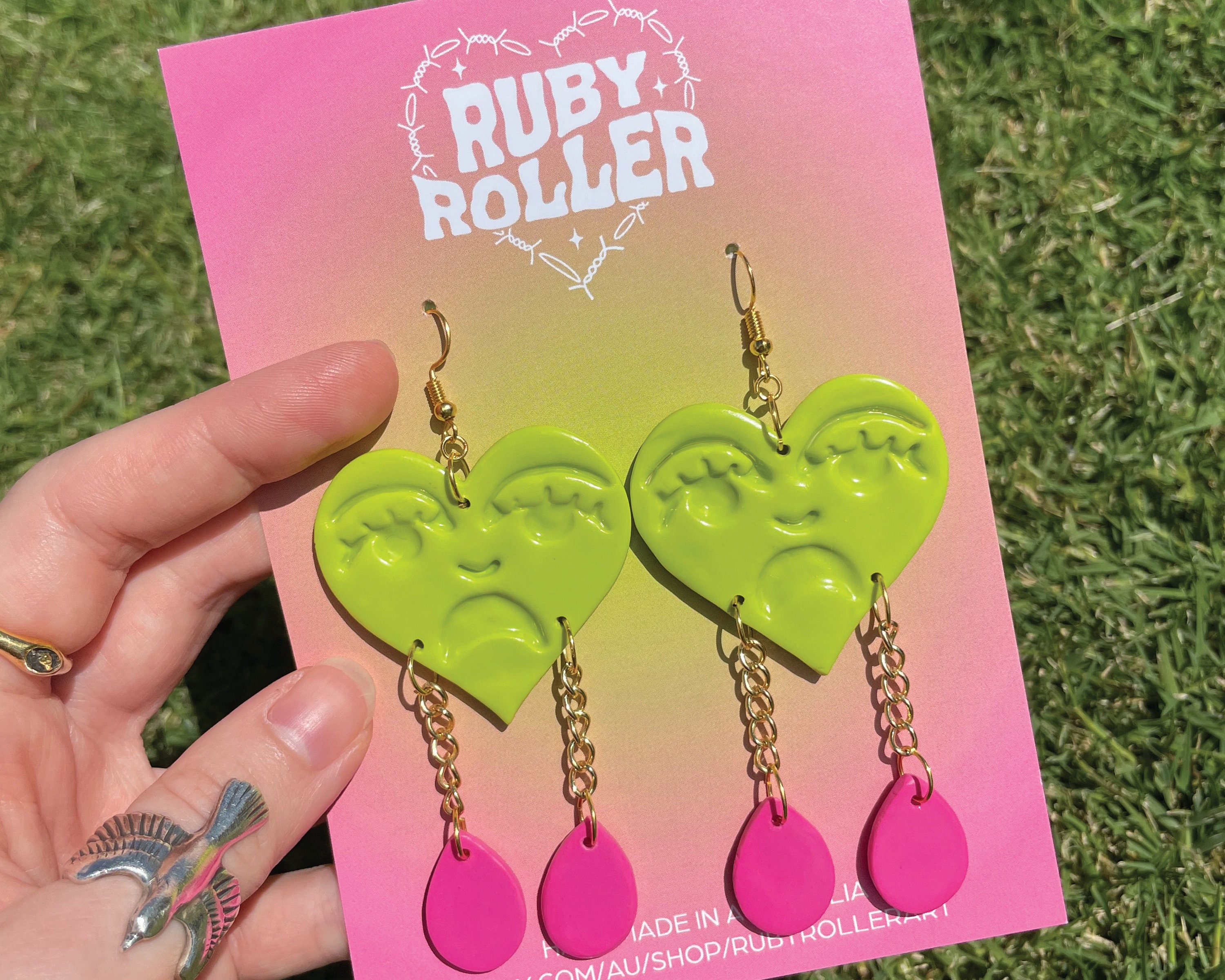 Crying Heart Polymer Clay Earrings | Handmade | Traditional Tattoo | Y2K 90s Dangle | 60s 70s | Retro Funky | Gold Jewellery | Trendy Gifts