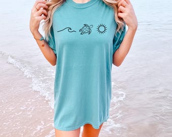 Comfort Colors Ocean Turtle Sun T-Shirt, Cute Beach Shirt and Summer Gift for Women Who Love Sea Life
