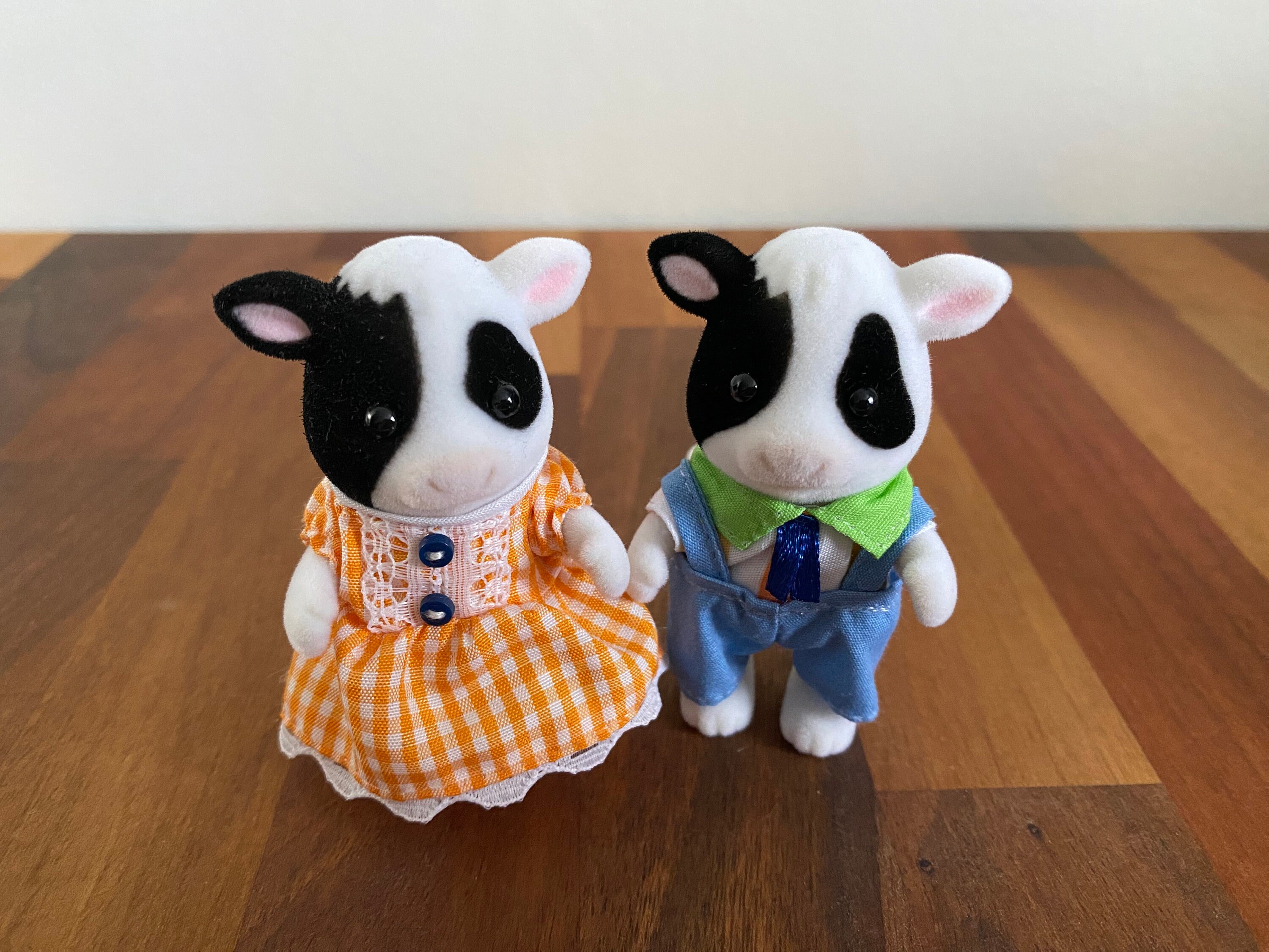 Sylvanian Families Mole, Cow Family Figures Limited Rare Calico Critters - Etsy Sylvanian Families Mole, Cow Family Figures Limited Rare Calico Critters - Etsy