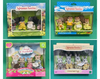 Sylvanian Families Calico Critters Vintage Flair Skunk, Norwood Mouse, Walnut Squirrel, Cottontail Rabbit Family Rare Figures