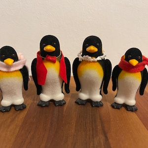 Vintage Rare Sylvanian Families Penguin Family Figure Set Discontinued Calico Critters