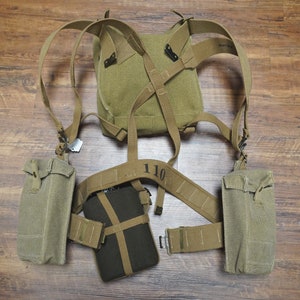 WW2 British P37 Webbing Gear Ammo Pouches Cartridge Belt Uniform - Main Image