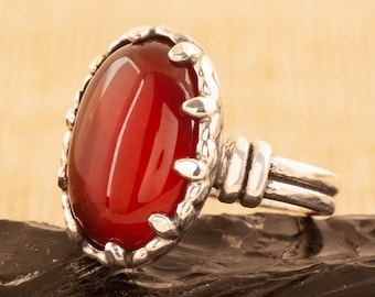 925k Silver, Red Agate Gemstone, Claw Model Women Ring, Minimalist Oval Ring for Her, Gift for Girlfriend - Other Gemstones Available