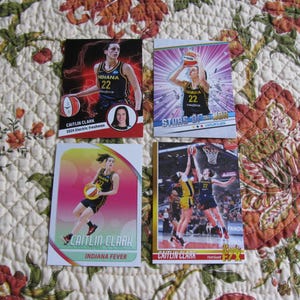 4 Karten 2023-24 Caitlin Clark Indiana Fever Kundenspezifische Karten mit 2 Bonuskarten