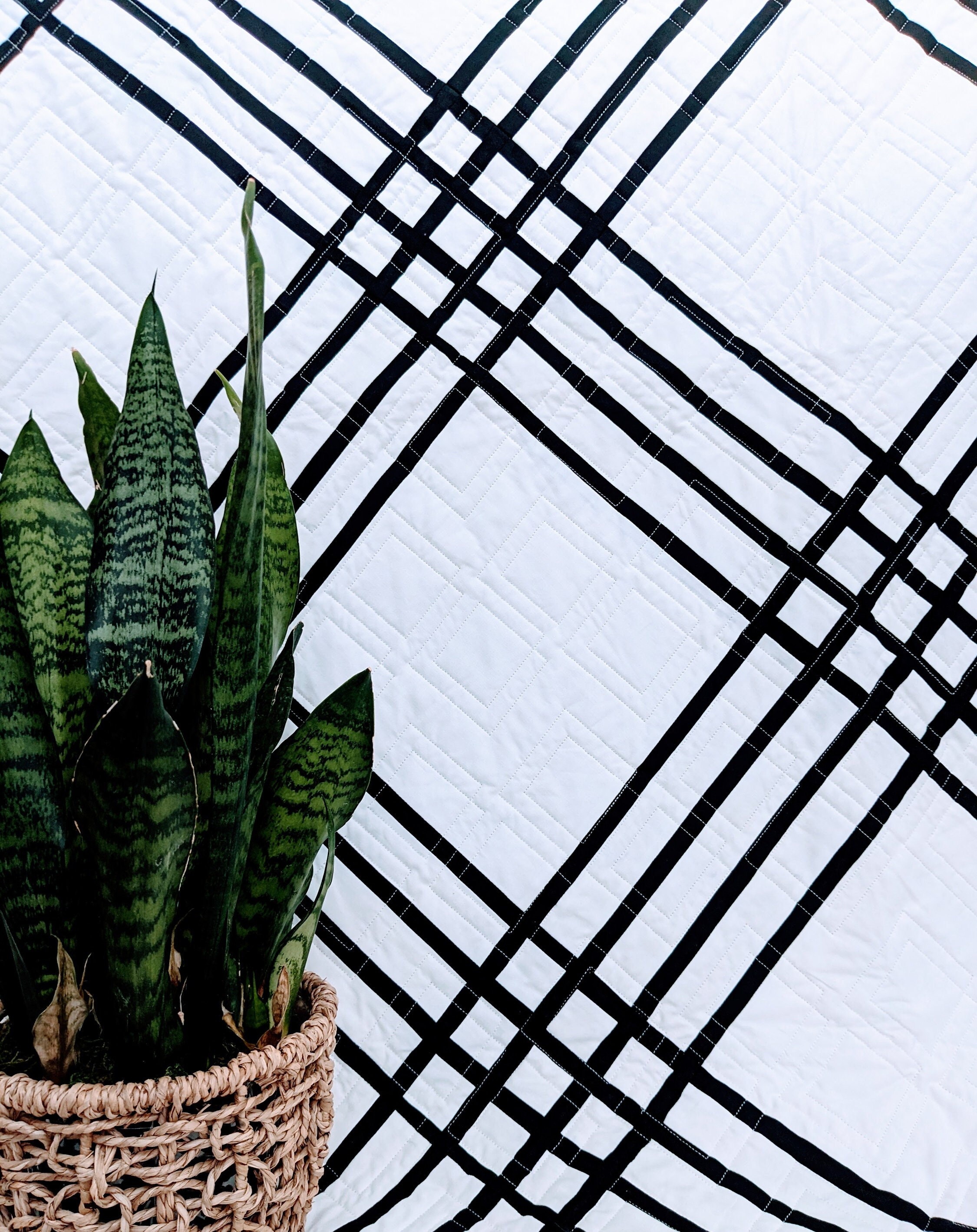 Craftlon Patterns Lochlyn Quilt Pattern (digital Download) - Etsy