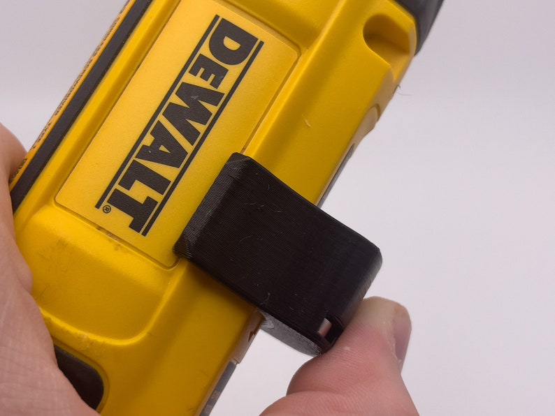 Magnetic Bit Holder for 8V DeWALT DCF682 / DCF680 Screwdriver - VERTIBIT image 5