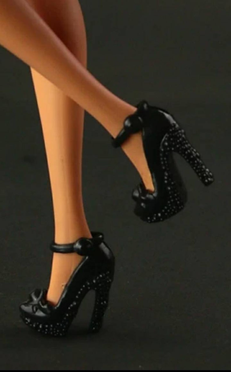 Shoes for Barbie and Curvy Barbie Dolls - Etsy