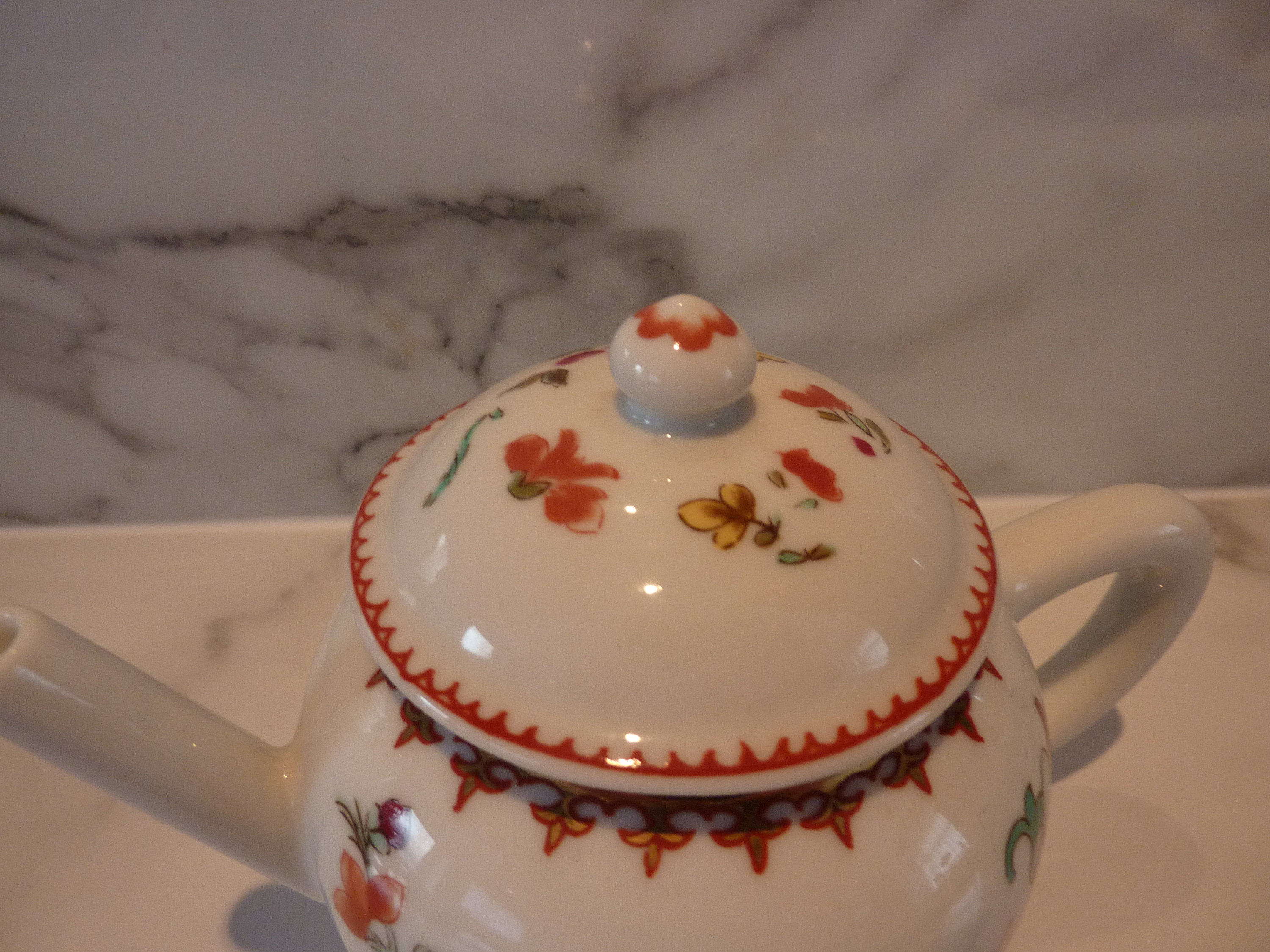 Vintage Franklin Mint Victoria and Albert Museum Chinese Fine Porcelain