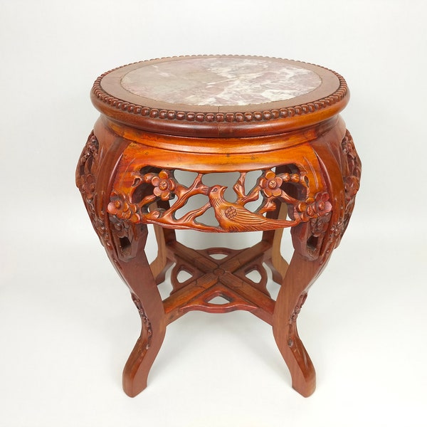 Table d'appoint chinoise en bois marqueté avec plateau en marbre // Milieu du XXe siècle