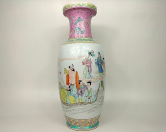 Large Chinese famille rose vase decorated with 8 immortals // Jingdezhen - 20th century