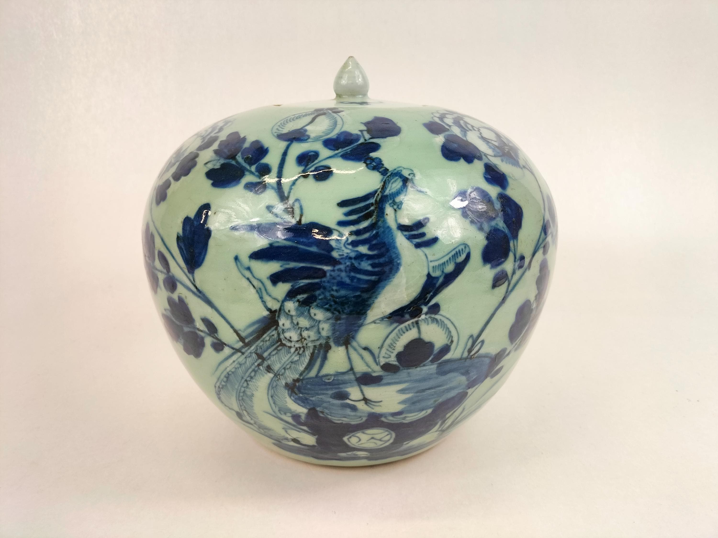 中国陶磁。 アンティーク中国青磁の鳳凰と花の生姜壷 // 清朝 - 19 世紀 - Etsy 日本