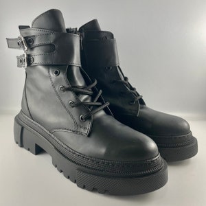 NEW Women’s Black Combat Boots Zipper Laces Sizes 5/6/7/8/9 High Quality Original