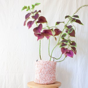 Colorful Crochet Planter - Orange Mix - L | crochet basket | Handmade Gift | Colorful Storage | Fun Home Decor | Gift for Plant Lover