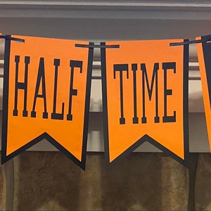 Banner di metà tempo mezzo compleanno per neonati