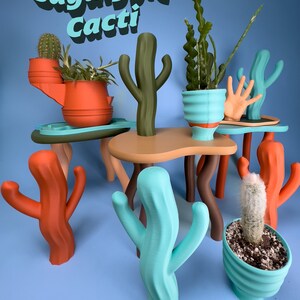 The Saguiggle Cactus Green Mini Plastic Wavy Dancing Cactus Tchotchke image 4