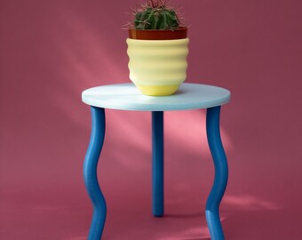 Wavy Plant Stand - Maximalist Small 8" Stand Perfect for Displaying Plants, Cakes, and More - 3D Printed Aesthetic Apartment Décor