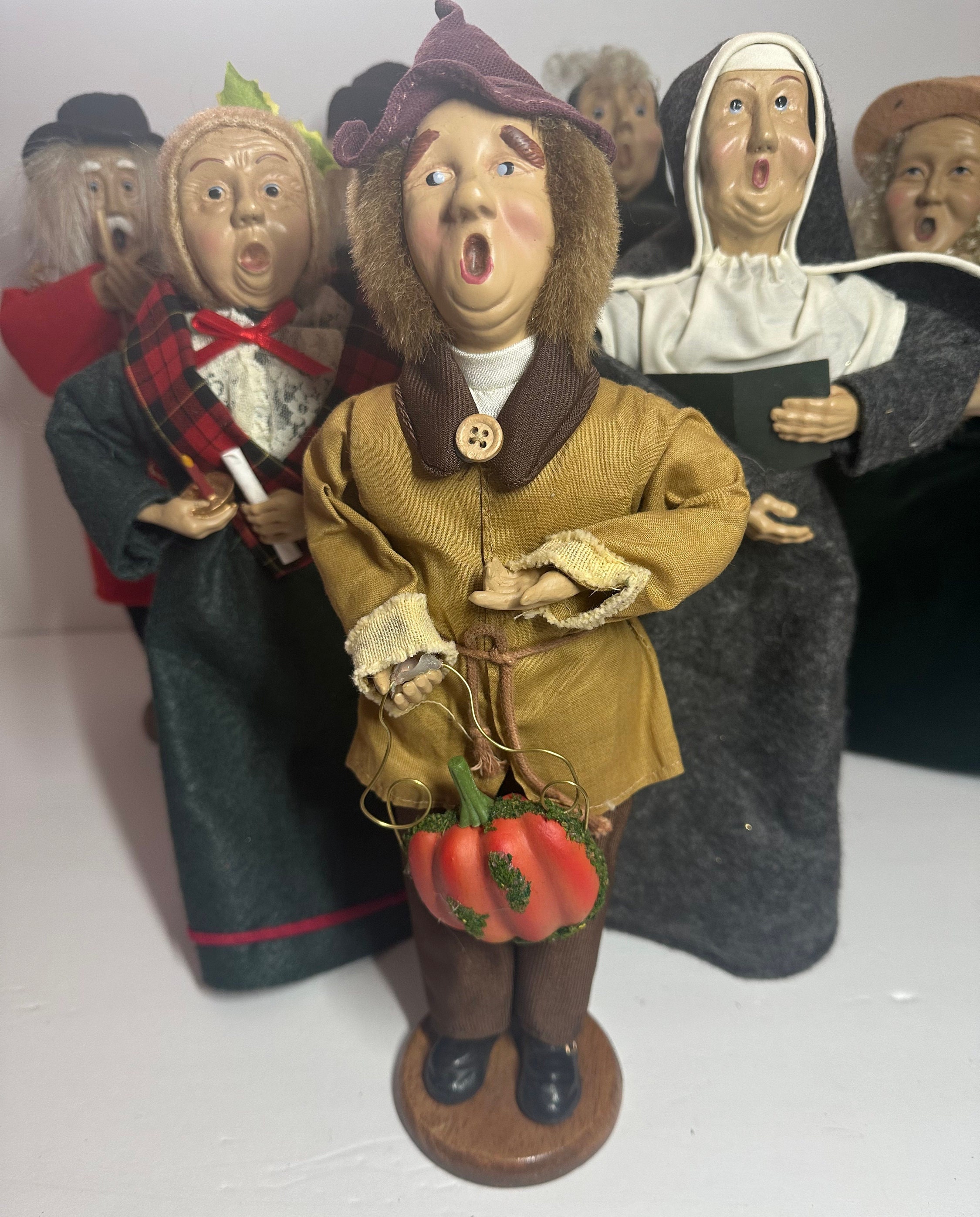 Vintage Christmas Carolers Figurines 