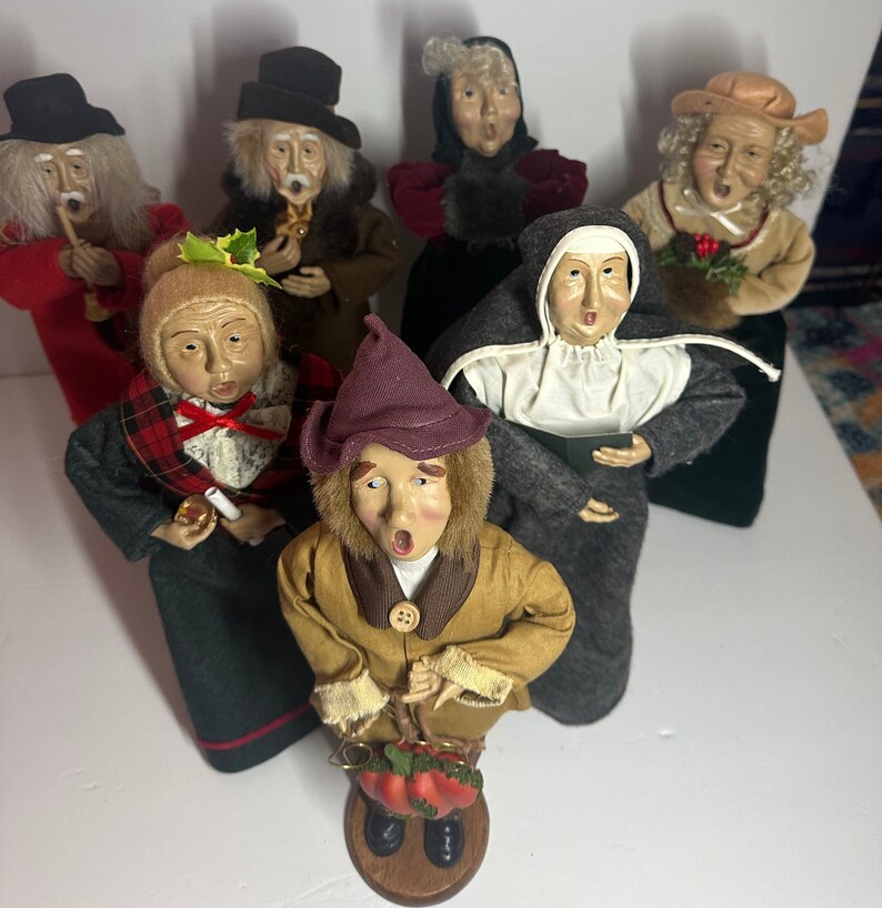 Vintage Christmas Carolers Figurines Set of Seven. Great Etsy