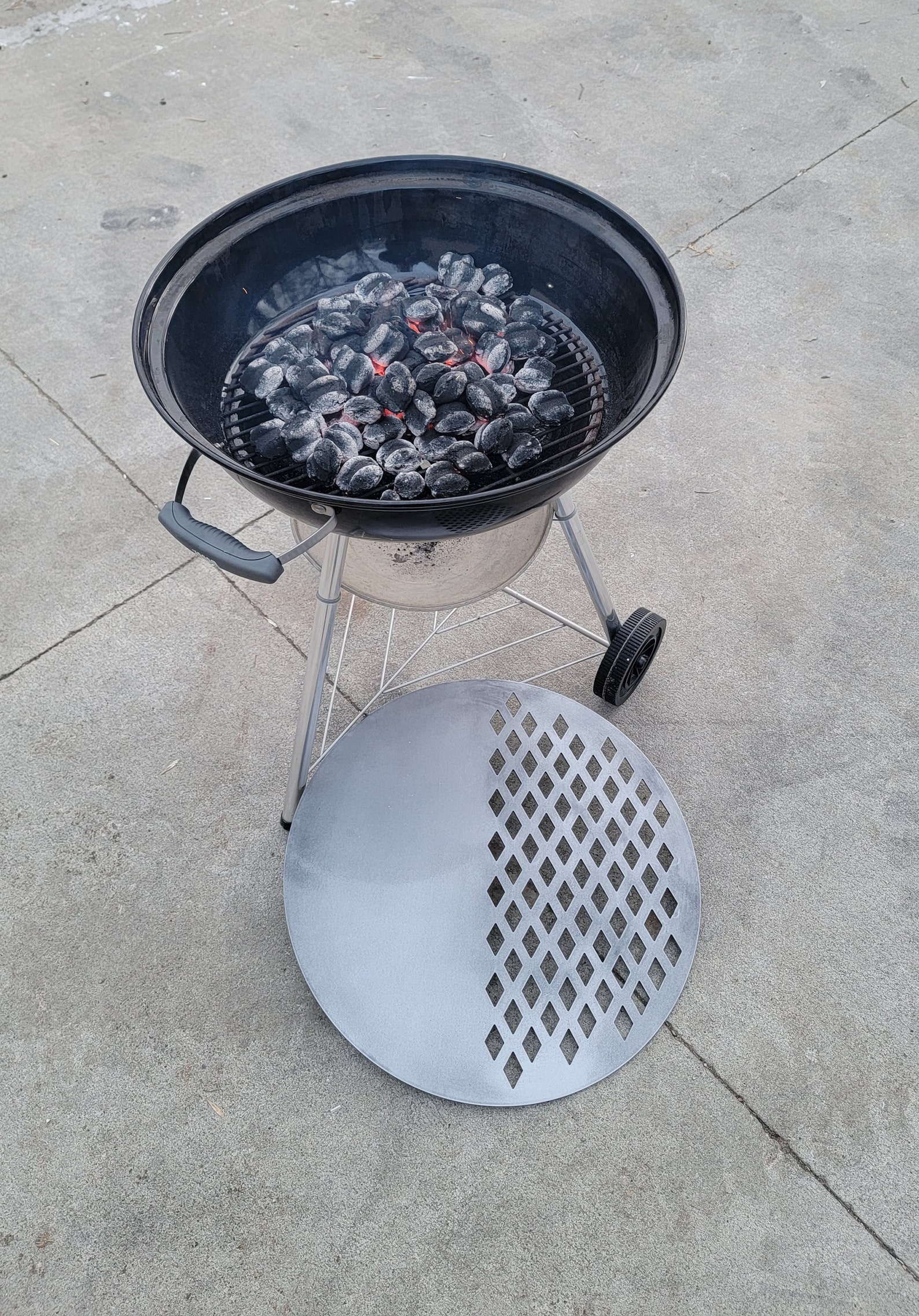 Outfitters Edge 22 Round Charcoal Grill Skillet Insert Etsy