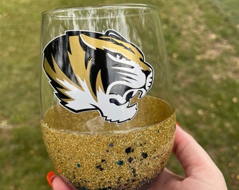 Mizzou Wine Glass