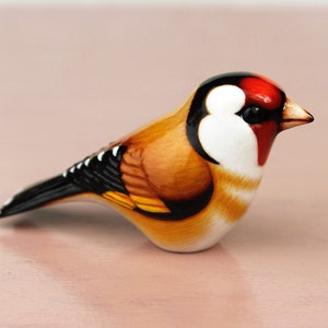 Goldfinch - handmade bird figurine