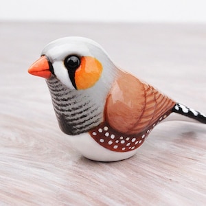 Pinzón cebra - figura de pájaro hecha a mano