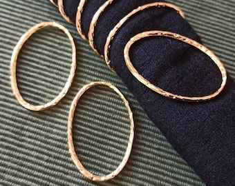 4 servilleteros dorados, decoración de mesa para bodas, servilleteros ovalados dorados, servilleteros de metal, mesa de inauguración de la casa, servilleteros, decoración de mesa para fiestas