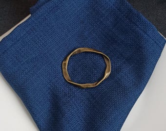 4 Zinc Napkin Rings, Metal Napkin Holder, Antique Table Decor, Dining Tableware, Antique Colored Serviette Ring, Wedding Table Accessory