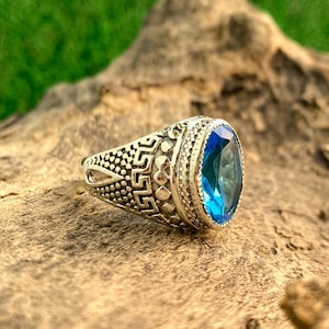 Blue Topaz Ring, 925 Sterling Silver Ring, women minimalist ring, Gemstone Band Ring, Blue Topaz Jewelry, Gift for her