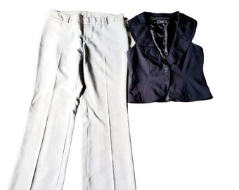 Beautiful Beige Black Formal Business Casual Solid Pattern Minimal 2 Piece Women's Suit Blazer Sets. Size 12/Medium