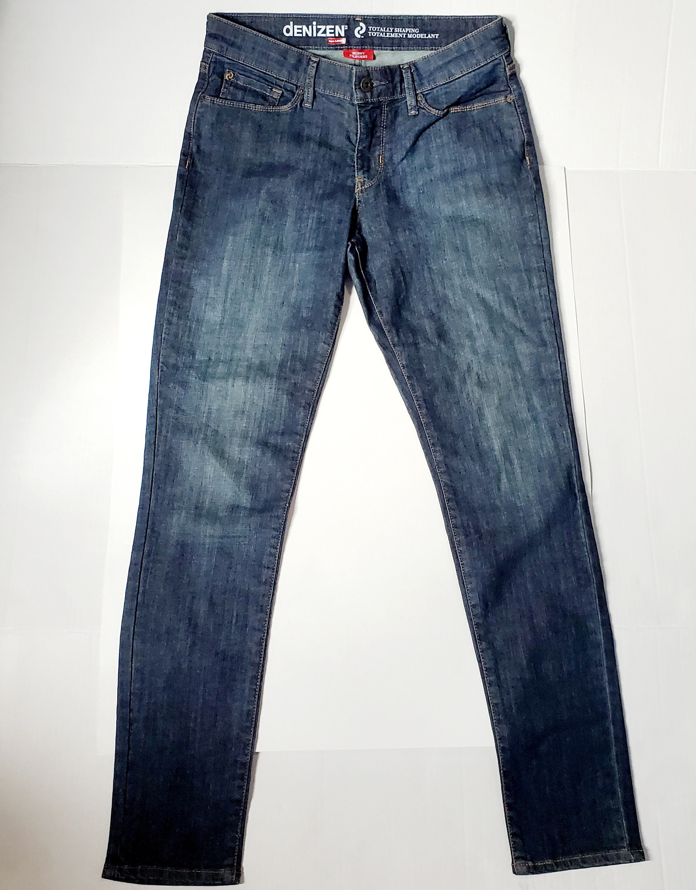 Denizen Levis Curvy Skinny Mid Rise Fit 