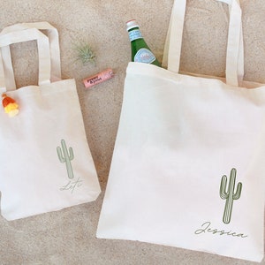 Cactus Personalized Name Tote, Bridesmaid Tote, Desert Bachelorette Favors, Bridesmaids Totes, Desert Themed Bachelorette, Bridesmaid Gift