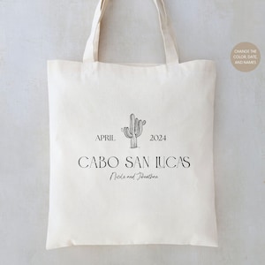 Wedding Welcome Tote - Wedding Welcome Bag - Destination Wedding Tote - Tropical Wedding Favor - Personalized Wedding Favors - Palm Tree Bag