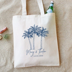 Wedding Welcome Tote - Wedding Welcome Bag - Destination Wedding Tote - Tropical Wedding Favor - Personalized Wedding Favors - Palm Tree Bag
